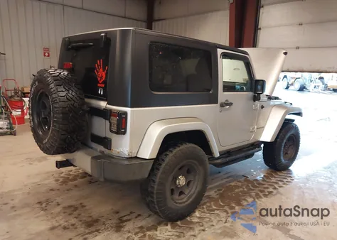 2009 Jeep Wrangler Sahara из США, поврежденный, VIN 1J4FA54159L747557